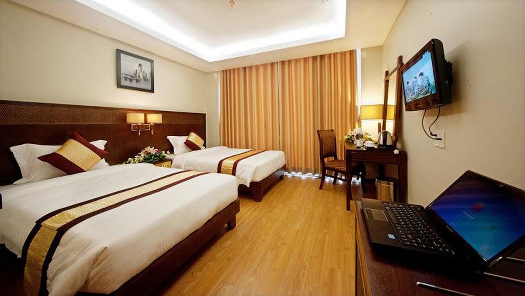 Gold Hotel Hue Exterior foto