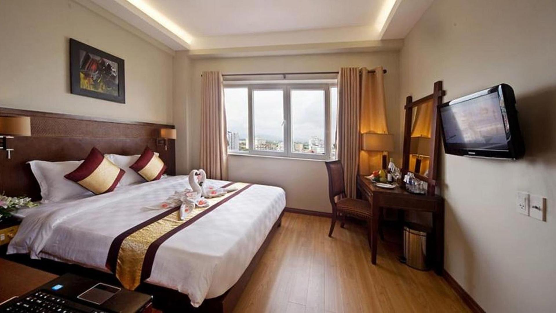 Gold Hotel Hue Exterior foto